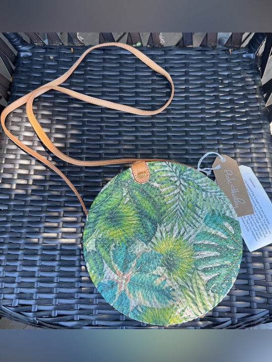 Pink Haley Handbags - Pink Haley Green Tropical Print Round Crossbody Bag